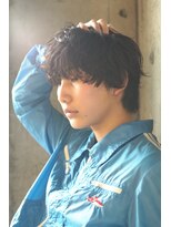 キュー(Cue_)&nbsp;外国人寝癖風ゆるっと無造作ニュアンスパーマのマッシュウルフ