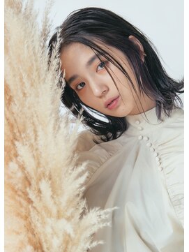 ロジェ(loje) ネイビーカラーを内側に♪