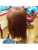 サクライ美容室&nbsp;ミディアム・ストレート