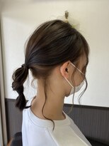 トイロ(TOIRO) オリーブブラウン×ミルクティー