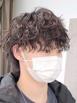 フィフス 原宿(fifth)&nbsp;ツイストスパイラルパーマツーブロック無造作韓国マッシュウルフ