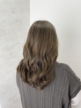 シエル 立川店(CIEL) シルバーベージュ×ロング【CIEL×maki】