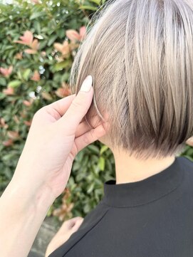 ネオヘアー 曳舟店(NEO Hair) アッシュベージュ/丸みショート