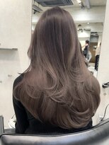 サイン 表参道(SIGN)&nbsp;イヤリングカラーレイヤーカットツヤ髪グレージュブルージュ