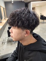 ニアウ 伊勢崎連取店(Niau)&nbsp;刈り上げマッシュツイストスパイラルパーマメンズショート