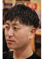 カットハウス 大人気の波巻きパーマ