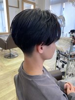 コワファースト 大分(COIFF1RST) ビジネスブラック/刈り上げマッシュ