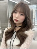 シフォンベージュ 韓国くびれヘア 顔まわりカット