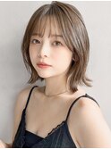 大人可愛いくせ毛風カールくびれヘア愛されサイドバング艶感