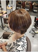 ショートボブ