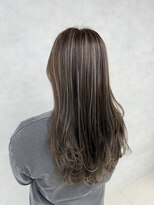 アース 新越谷店(HAIR&MAKE EARTH)&nbsp;ロングレイヤーカット×透明感カラーハイライト