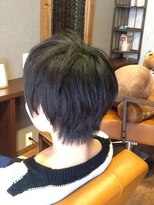 カーザ(CASA) 髪が多くても似合わせカットでコンパクトなショートに