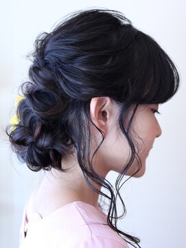 ツイギー 宮西店(TWiGGY) 【大きくほぐしたカジュアルアレンジ】