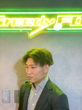 グリーディーフォックス 代々木(Greedy FOX) かき上げヘア/サイドパート/韓国マッシュ/フェードカット/代々木