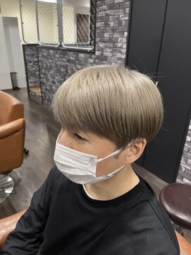 リリー シンジュク(Lilly) 【Lilly新宿】#２ブロック#マッシュ#グレージュ