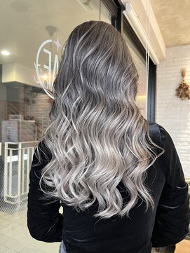 ラフトーキョウセカンド(RAF TOKYO 2nd) KURO流バレイヤージュ