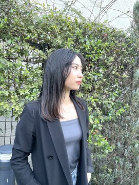 メレ 仙台(Mele) 20代30代小顔カットセミロングレイヤー/アッシュブラック