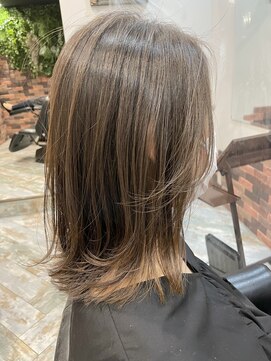 リノナ(Linona) ☆小顔効果カット インナーカラー 髪質改善 ハイライト 韓国