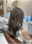 インナーカラー×マットベージュ