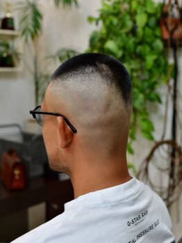 メンズヘアー スプレンドの写真/髪質やクセを見極め、ONもOFFもキマるスタイルをご提案!再現性の高いスタイルを作ります☆