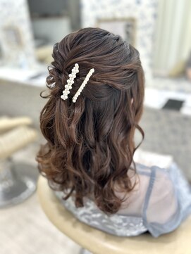 サクララ(Sakura la) ハーフアップ