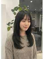 トレ(tre.)&nbsp;髪質改善 レイヤースタイル 大人可愛い