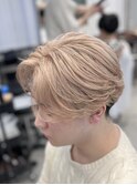 ミルクティーベージュセンターパートメンズブリーチハイトーン