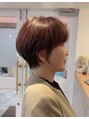 チェスト 姫路店(CHEST)&nbsp;スタイリング剤でこなれ感、ブラウン系丸みショートボブ。