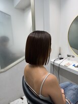 プラス(PLUS) 首元スッキリ!艶感ボブ