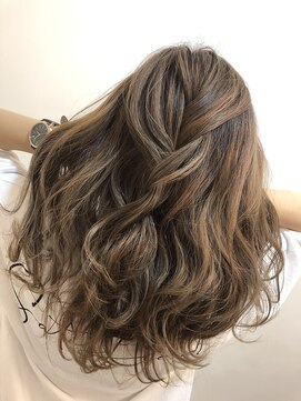 オハナ(OHANA) 外国人風カラー