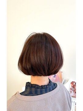 アッカ(acca) ネイキッドコーラル@ショートボブ