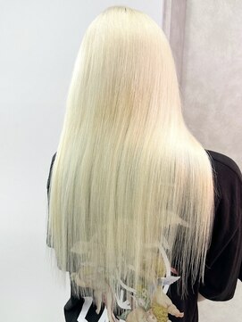 ウィコ 新宿(WICO) ブロンドロング[新宿駅/モード/ダブルカラー]