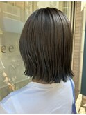 ぱっつりボブ