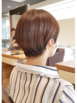 フロア(FLOOR) #耳かけショート#まるみショート#マッシュショート