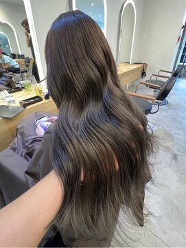 ジーナ 船橋(Zina) 髪質改善＊ロングレイヤーグレーベージュ＊美髪【Zina船橋】