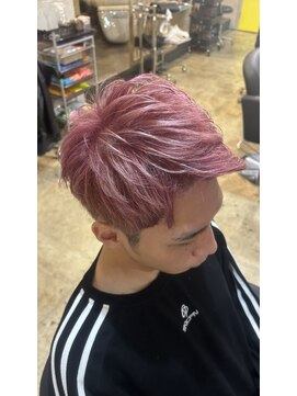 ルーメン 岐阜(ROOO MEN) メンズショートカットツーブロックブリーチペールピンクカラー