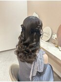 ふわふわ感がかわいい＊人気ハーフツインアレンジ