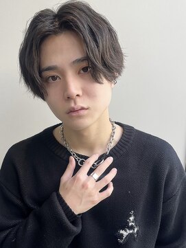 ダブルオーバイオーバーレイ 武蔵新城(w/o by Overlay) センターパート×波巻きパーマ