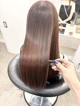 オフィーリア 【名古屋パルコ隣】ブリーチ毛対応どんどん綺麗になる髪質改善