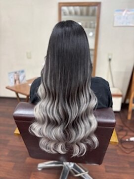 ナスキィ(Naski) Black×Silver