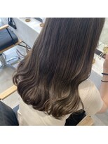 似合わせカットフェミニンロングメルティーカラー《用賀》