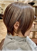 白髪ぼかし/ハイライト/髪質改善ショート大人小顔艶上品40代50代