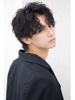 ルーシー 渋谷(LUCEY)&nbsp;センターパートフェザーパーマシャドウパーマメンズパーマ