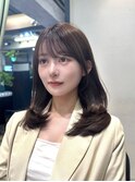ミディアムレイヤーカット/30代40代50代/顔周りカットくびれヘア