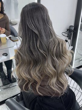 ジュイル ハラジュク(JEWIL HARAJUKU) 海外風ハイライトバレイヤージュ