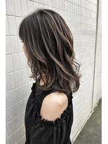 リング ヘアーハウス(ring Hair Haus) 大人ハイライト