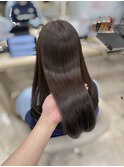 暗くなりすぎないマロンブラウン