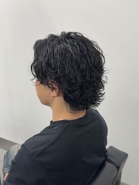 ノイセル 心斎橋(Noisyle) 刈り上げセンターパート/波巻きツイストスパイラル/心斎橋R