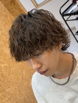 リベラル(liberal) 波巻きパーマ