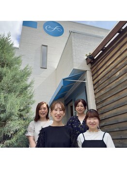 エフ(ef)の写真/【美田園駅徒歩8分】人気の薬剤と豊富なメニューにこだわり、大人女性の髪のコンディションを整える☆